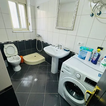 Sherifi Centre Apartment